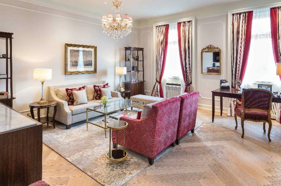 Fairmont Hotel Vier Jahreszeiten 1
