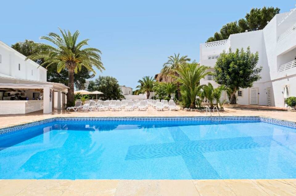 azuLine Hotel Palmanova Garden 1