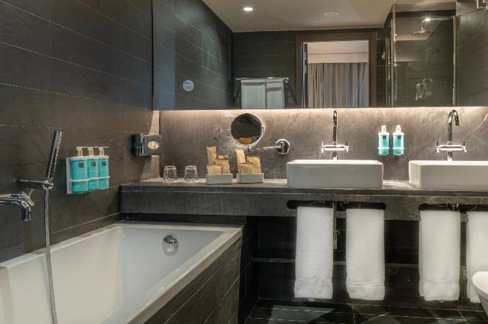 Novotel Barcelona City 2
