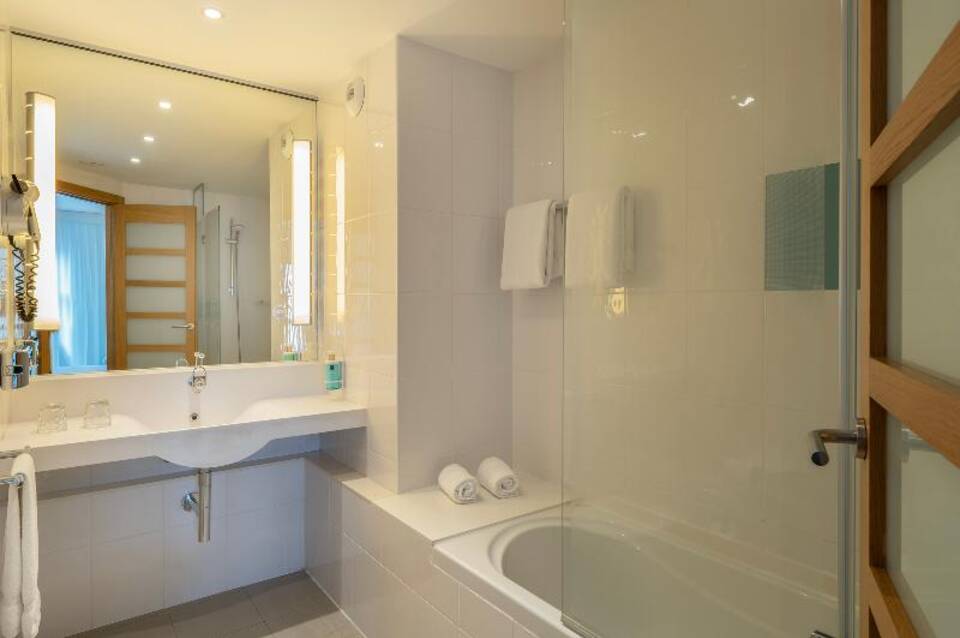 Novotel Barcelona City 5