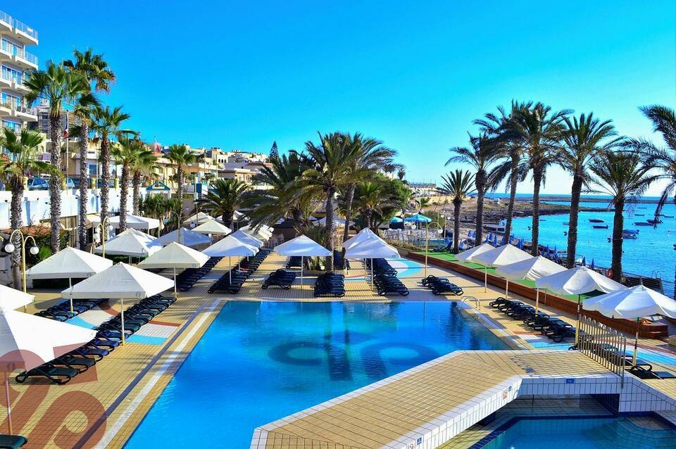 Qawra Palace Resort & SPA 1