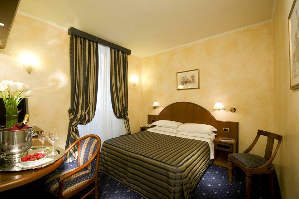 Al Manthia Hotel 1