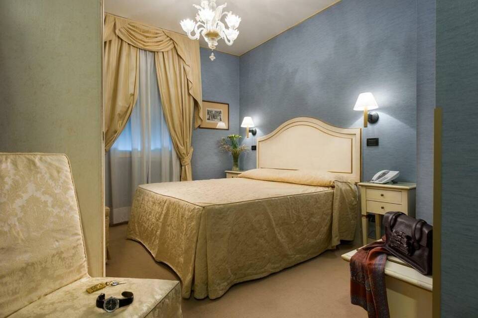 Hotel Carlton Capri 3