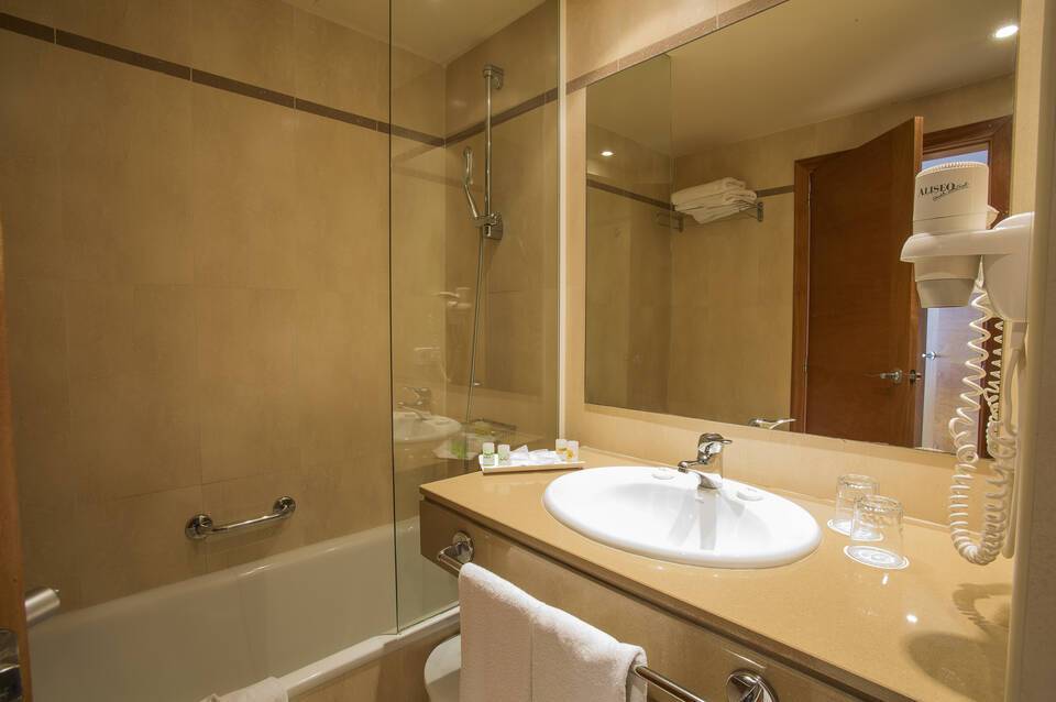 Palladium Hotel Cala Llonga 3