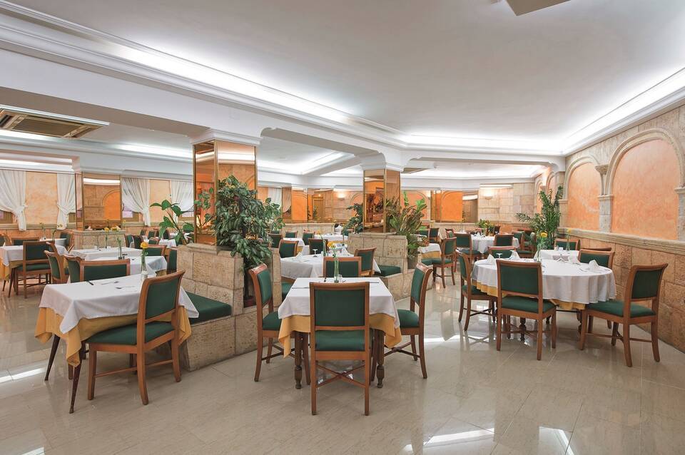 Venecia Paguera Hotel 4