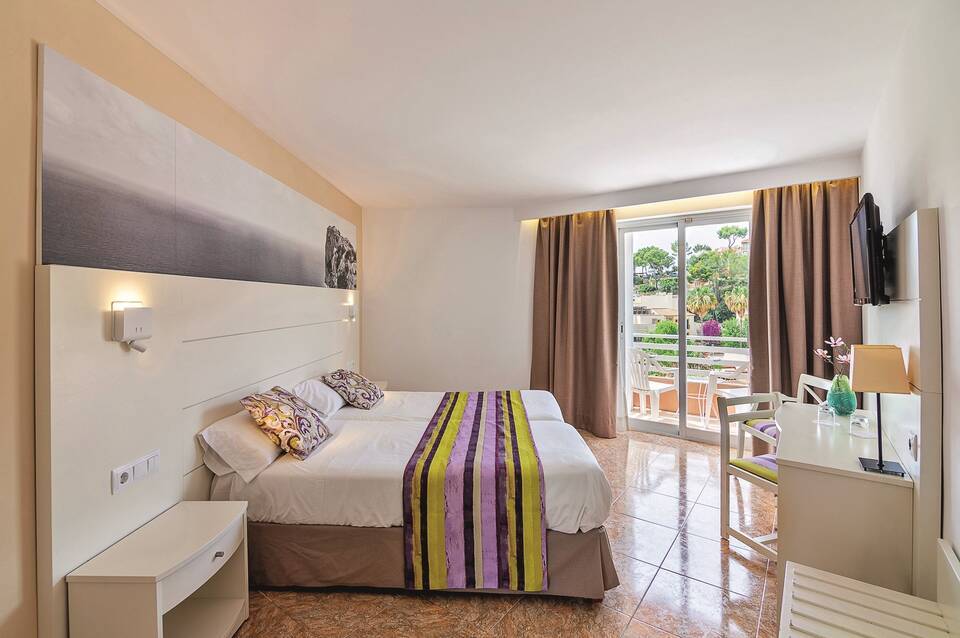 Venecia Paguera Hotel 5