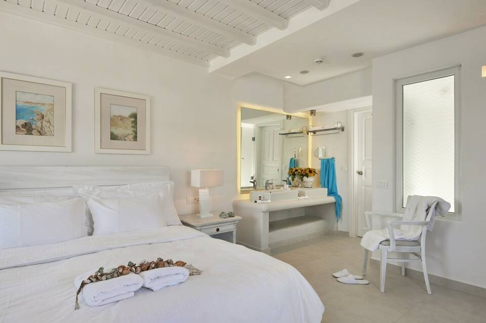 Petinos Beach Hotel 5