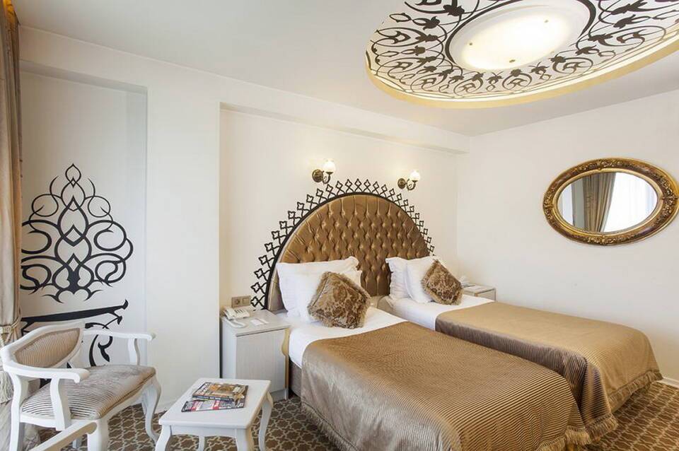 Ottoman Hotel Imperial 1