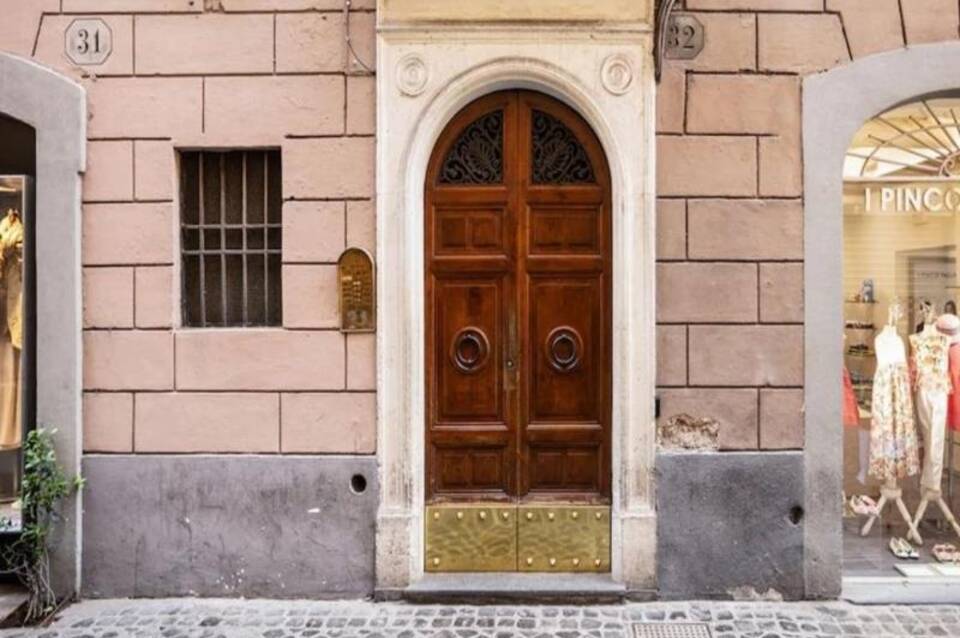 iRooms Spanish Steps 4