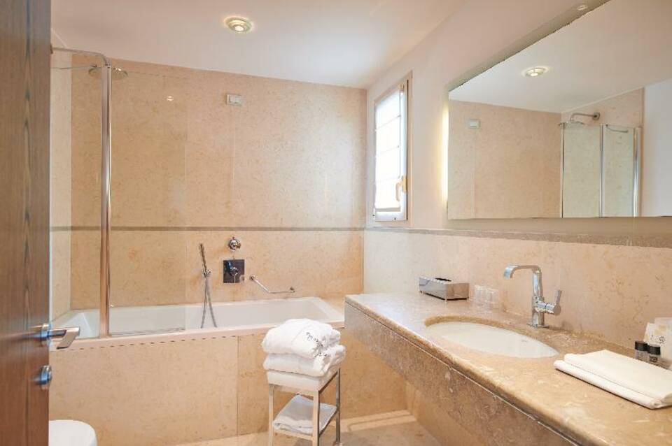 Hotel Plaza Venice 3