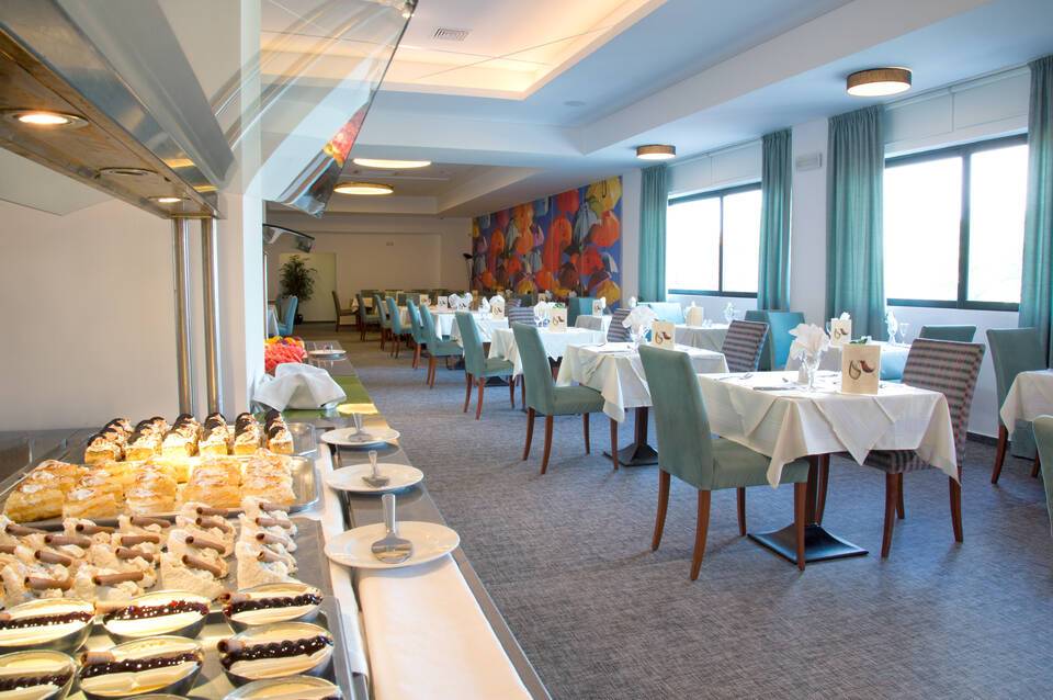 Mediterranean Beach Resort 2