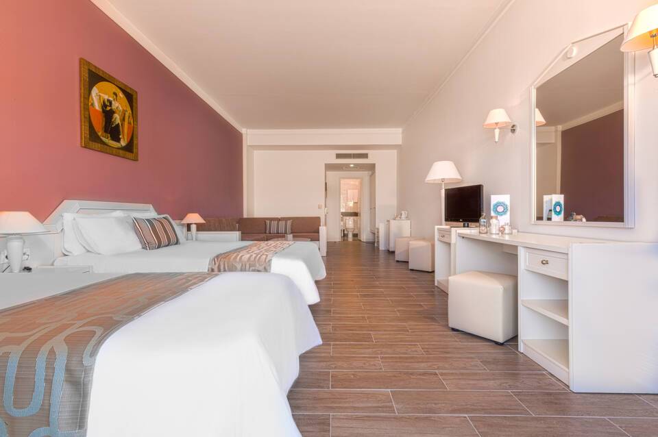 Kipriotis Panorama Hotel & Suites 3