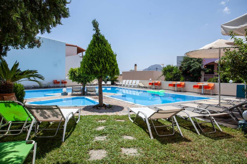 Hotel Myrtis 1