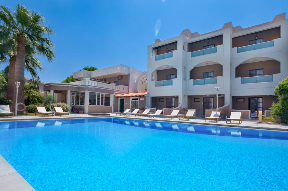 Nireas Hotel 4