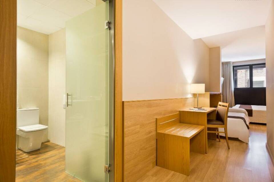 Hotel Acta Azul Barcelona 3
