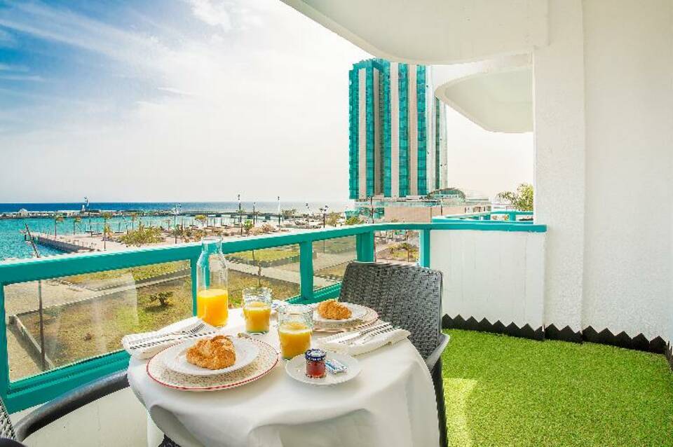 Apartamentos Islamar Arrecife 1