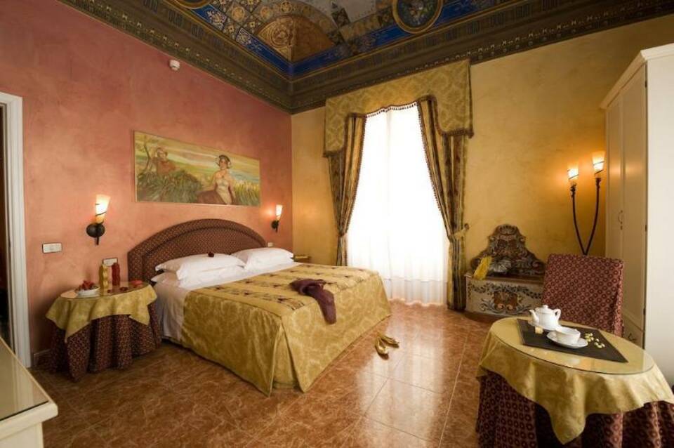 Hotel Joli 1