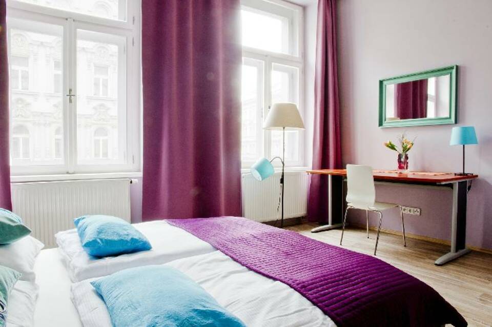 Royal Court Apartments 1
