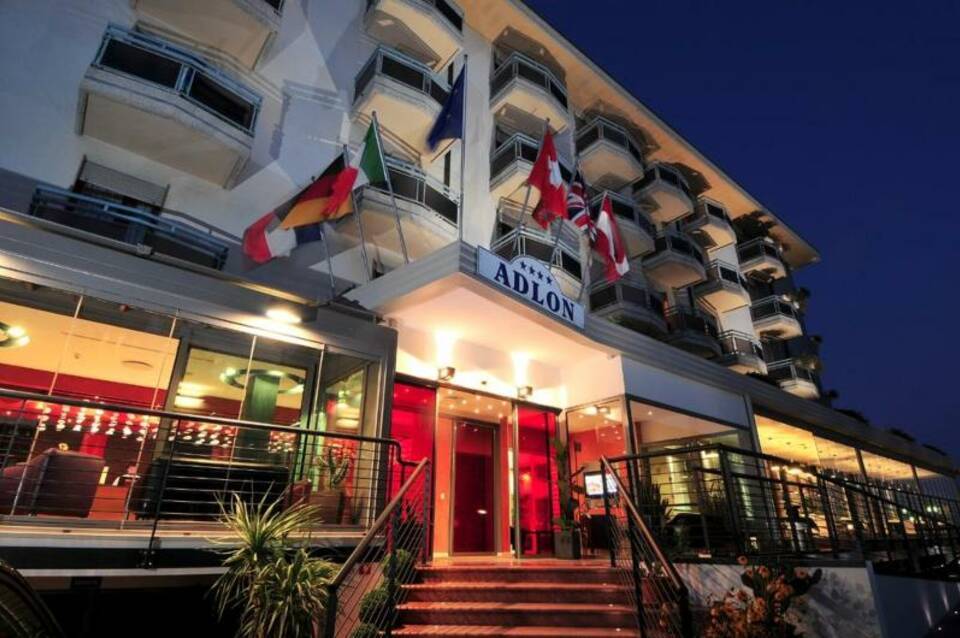 Hotel Adlon 4