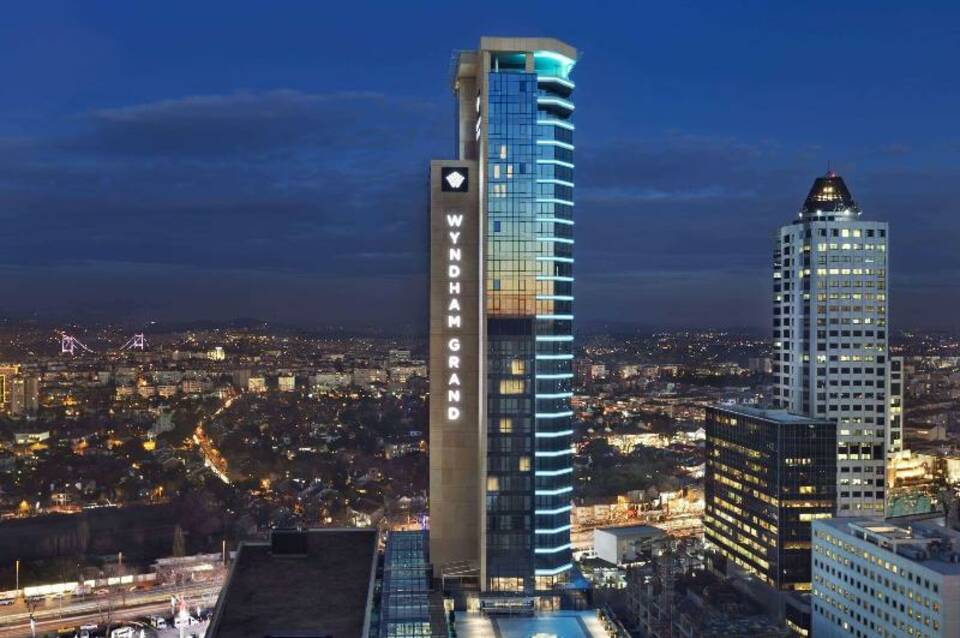 Wyndham Grand Istanbul Levent 1