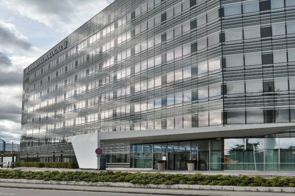 UNAHOTELS San Vitale Bologna 1