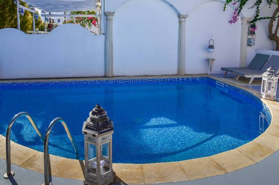 King's Suites 3