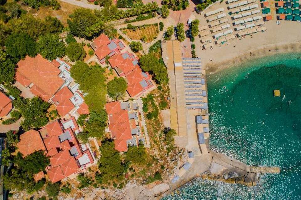Senza Garden Holiday Club 1