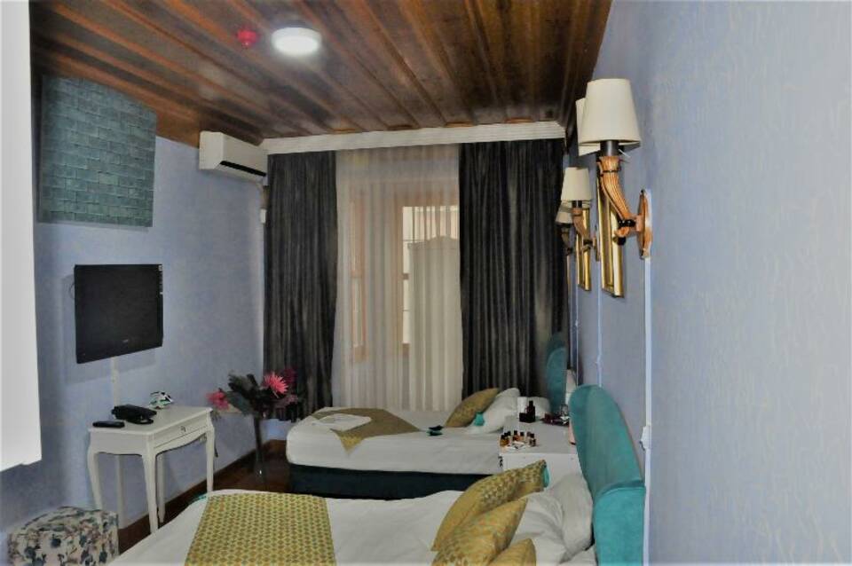 The Trip Hotel 1