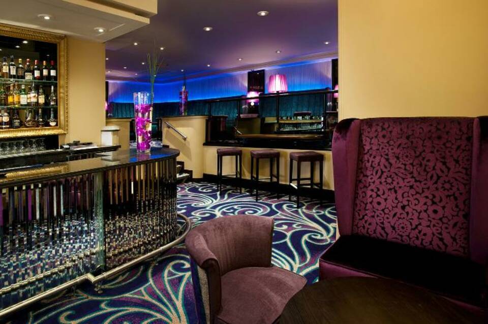 Strand Palace Hotel 2