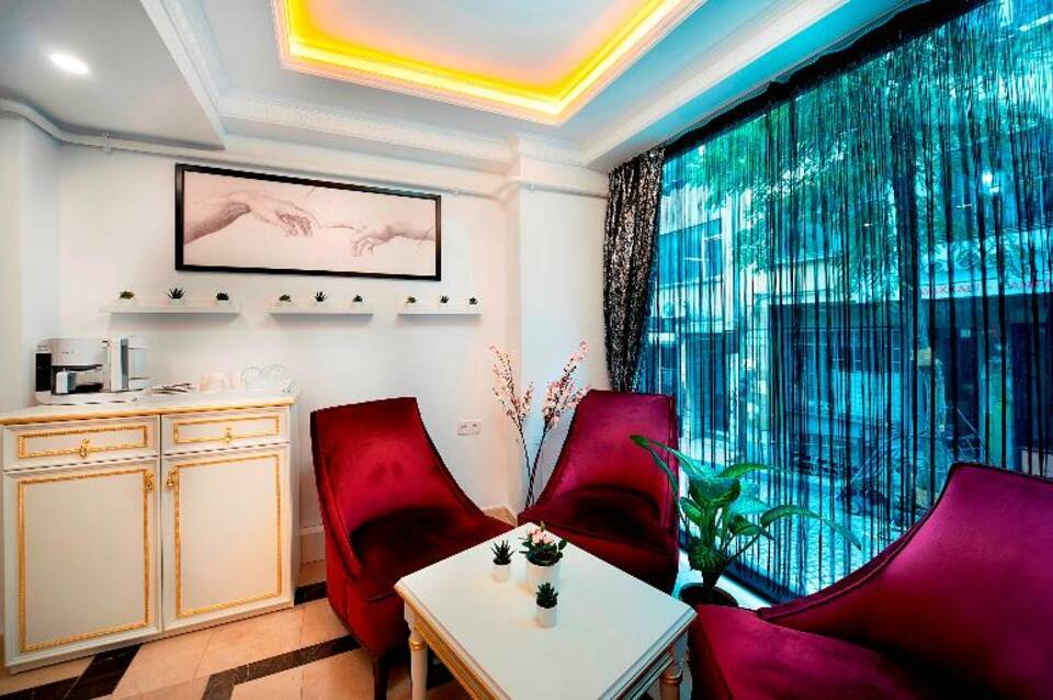 Lika Hotel 4