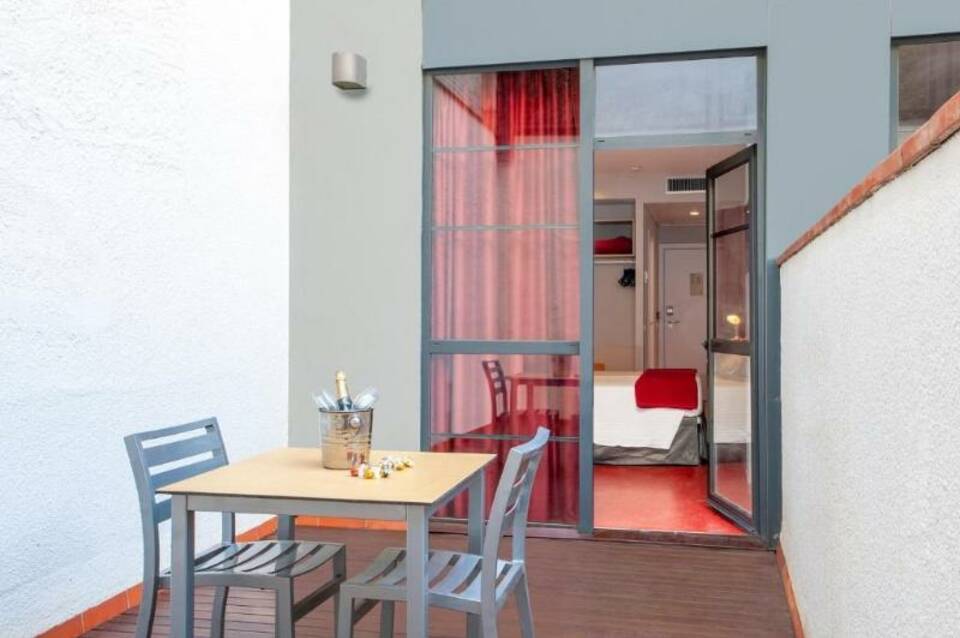 Ciutat Vella Hotel 5