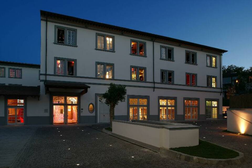 UNAHOTELS Vittoria Firenze 4
