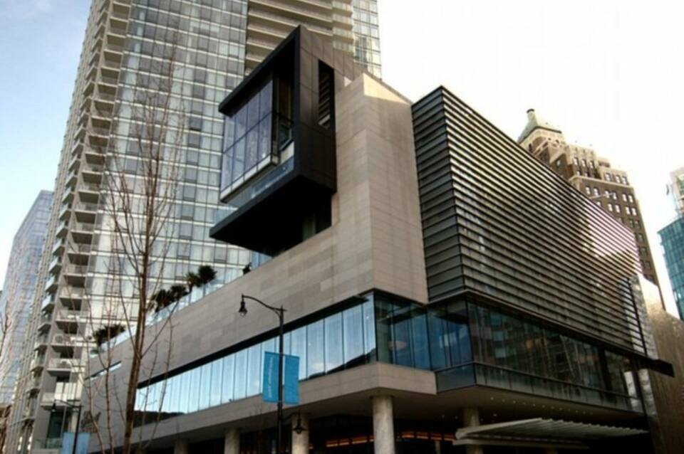 Fairmont Pacific Rim 1