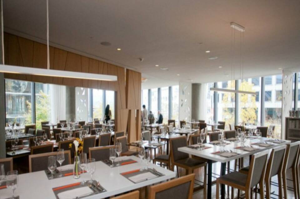 Fairmont Pacific Rim 3