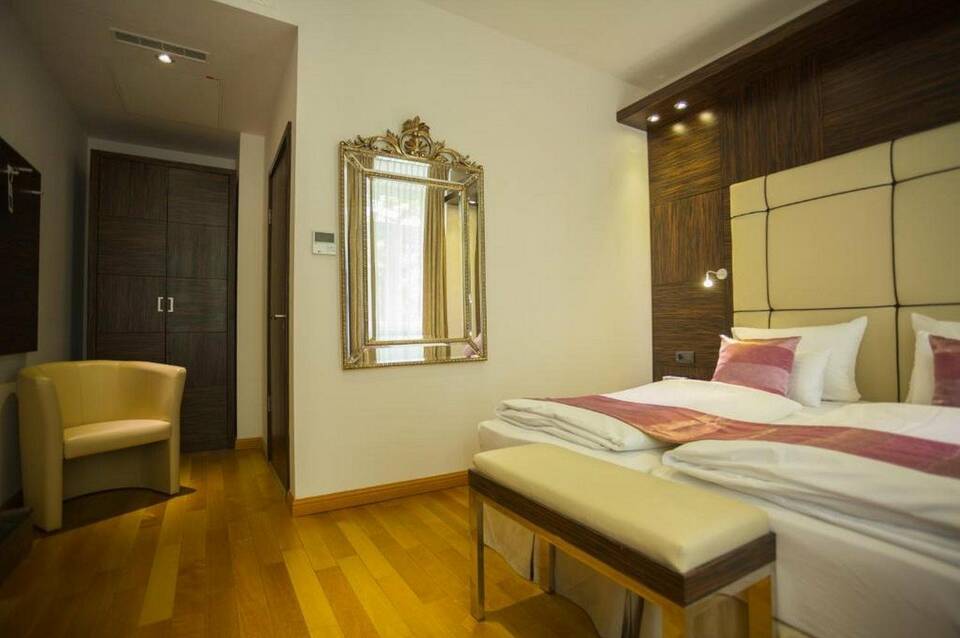 Best Western Plus Hotel Arcadia 4