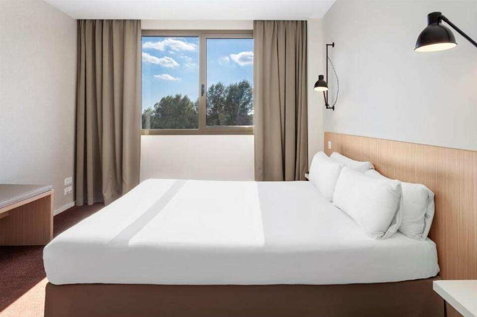 B&B Hotel Barcelona Sant Cugat 5