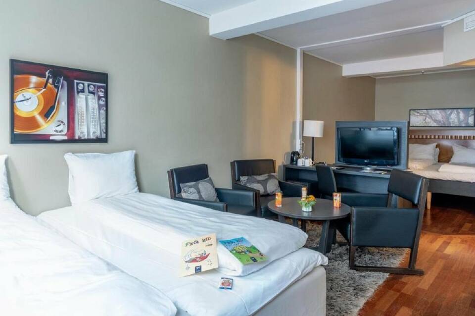 First Hotel Millennium 2