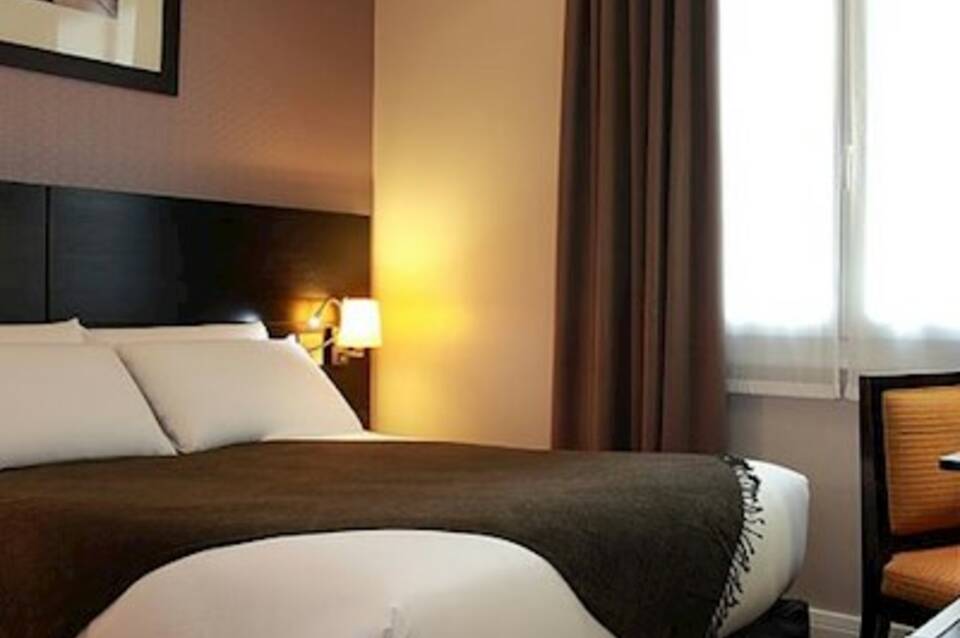 Hotel Haussmann Saint-Augustin 1
