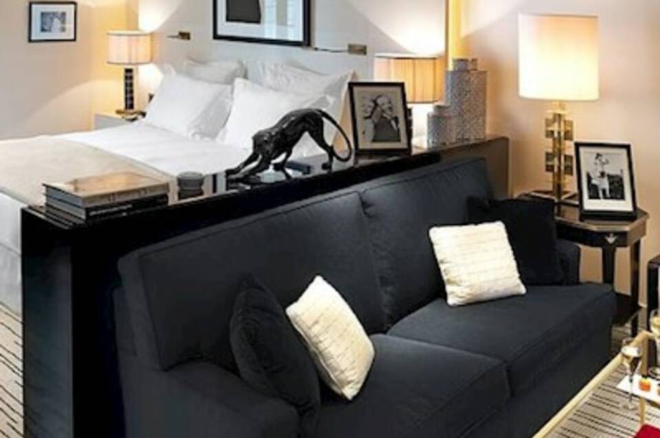 Hotel Montaigne Paris 5