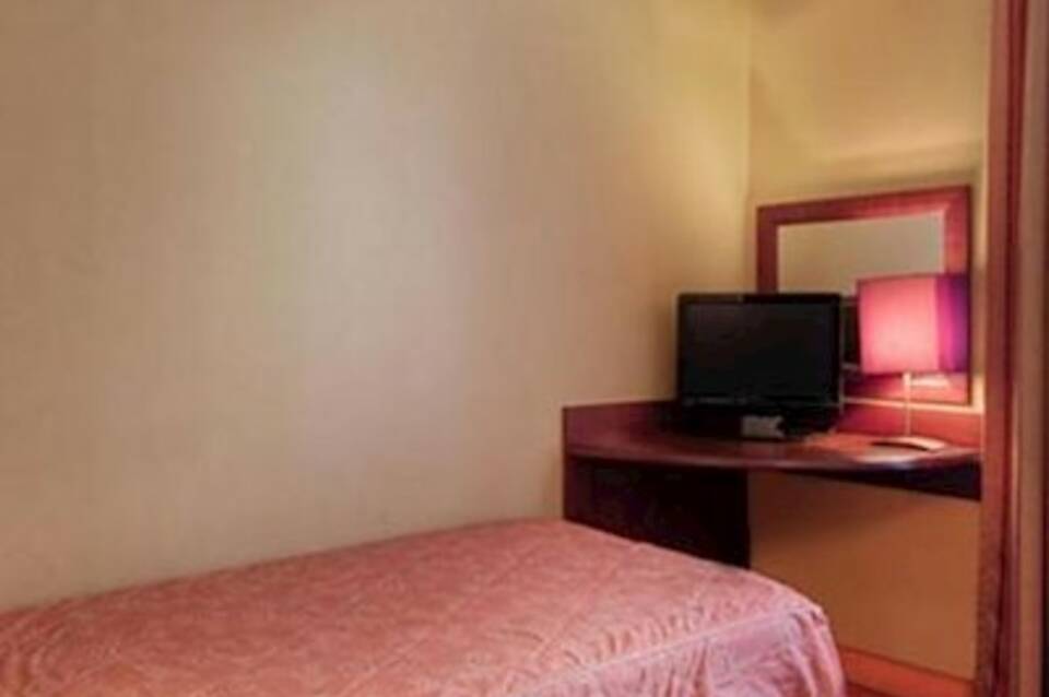 Hotel Le Faubourg 4