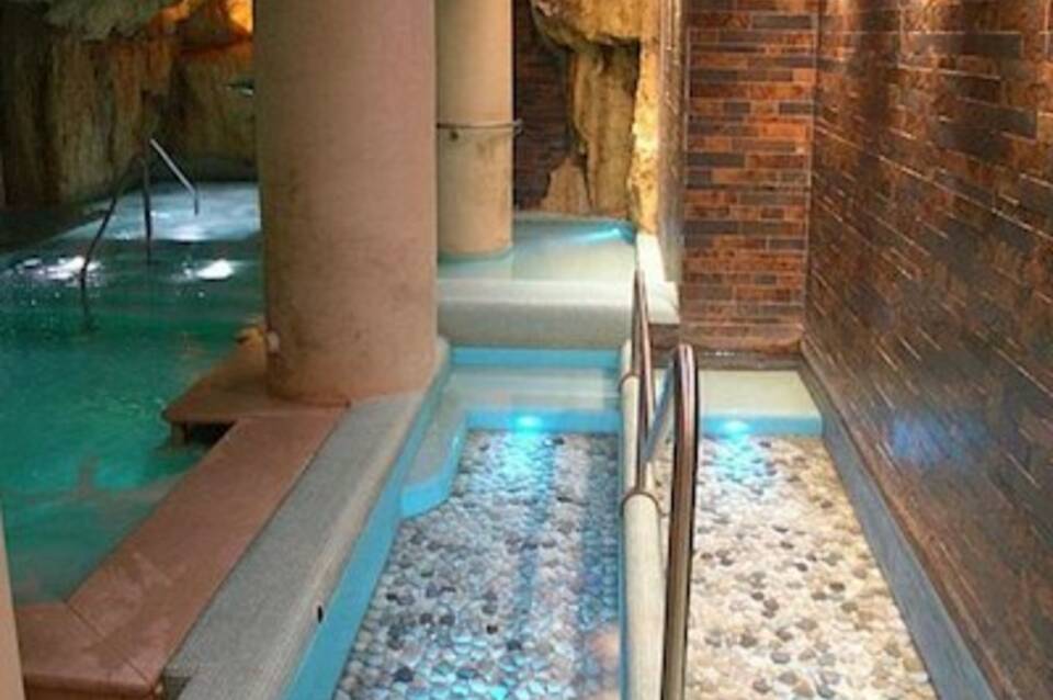 Ulisse Deluxe Hostel 4