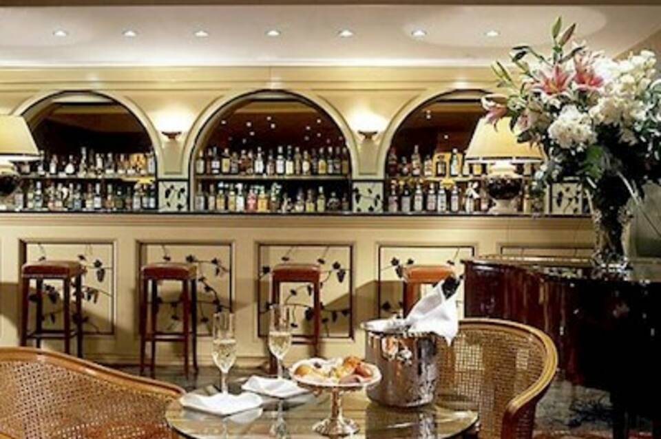 Grand Hotel Oriente 2
