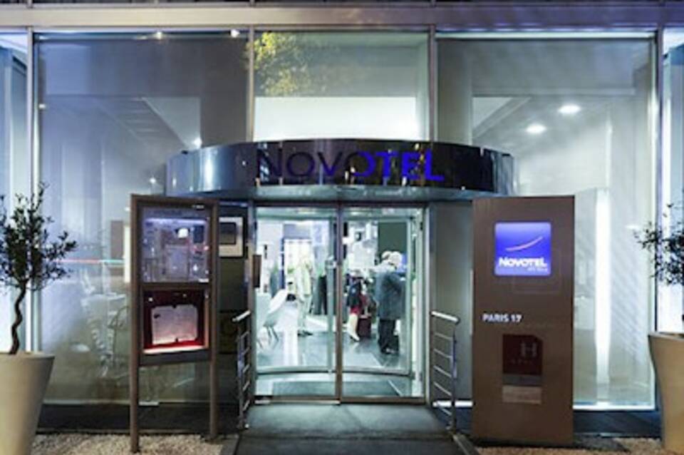 Novotel Paris 17 5