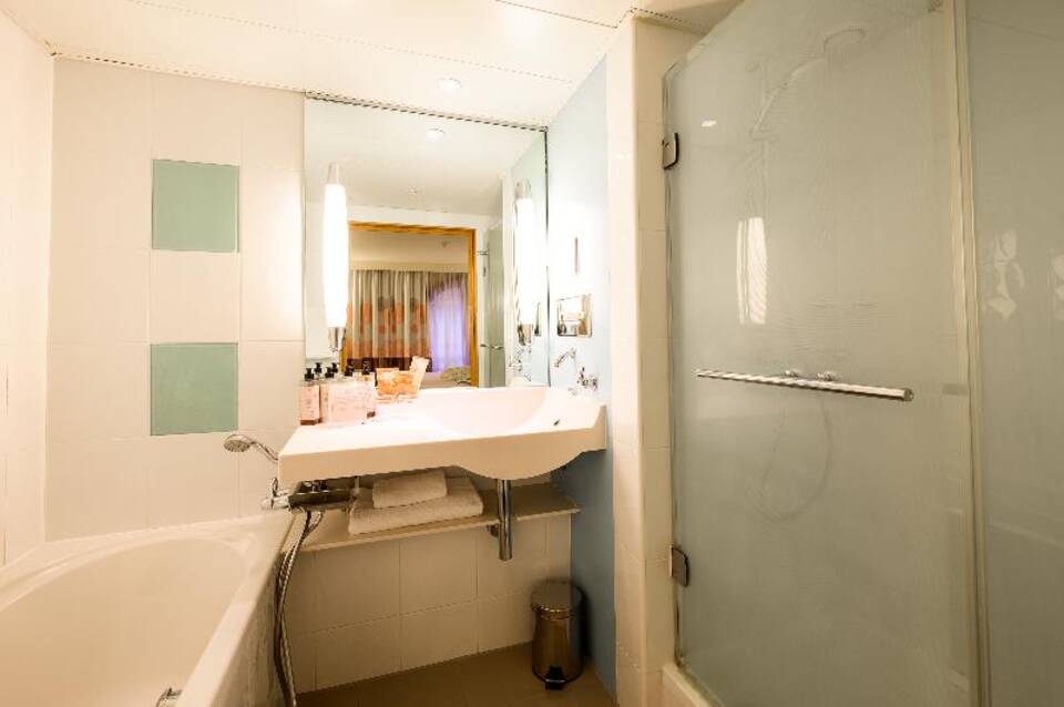 Novotel Birmingham Centre 2