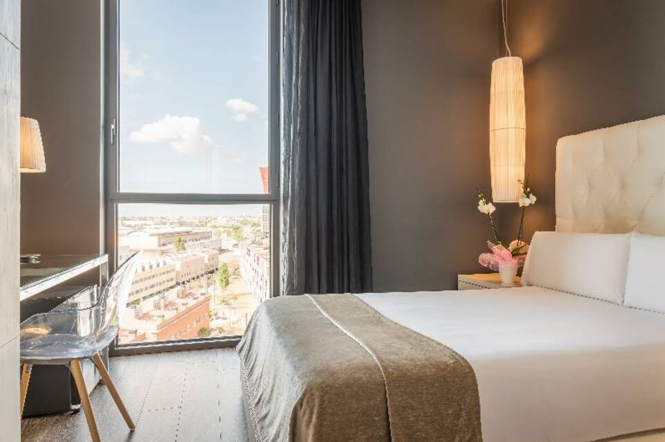 SB Plaza Europa 1