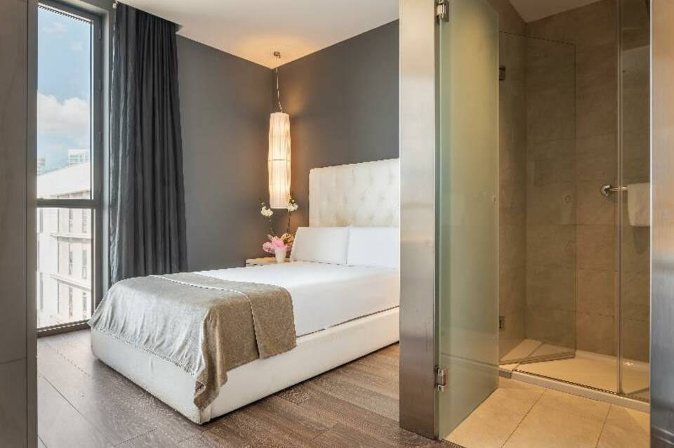 SB Plaza Europa 3