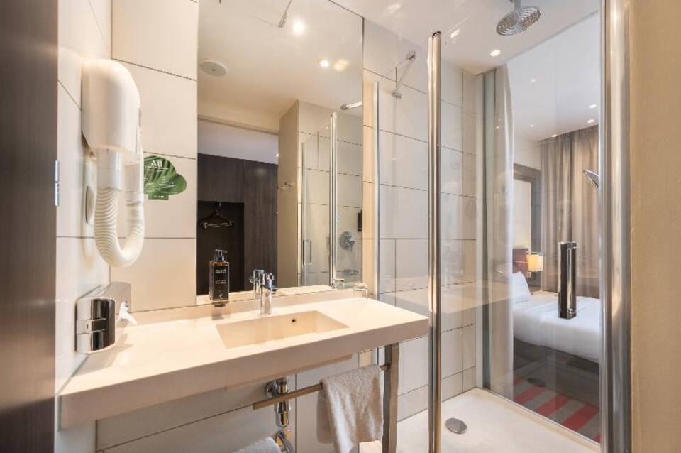 Mercure Warszawa Grand 2
