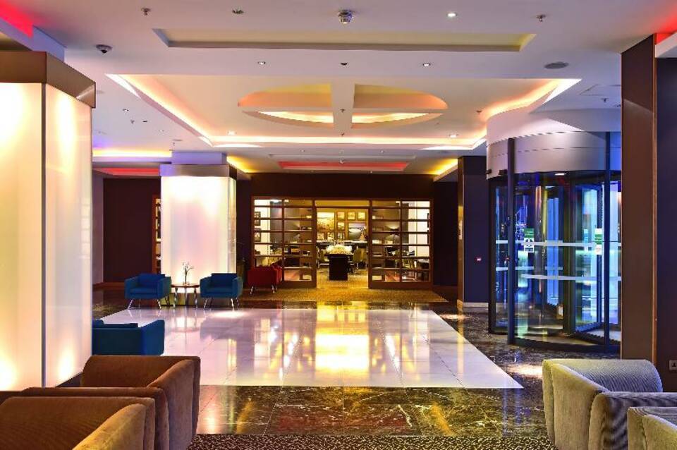 Pestana Chelsea Bridge 3