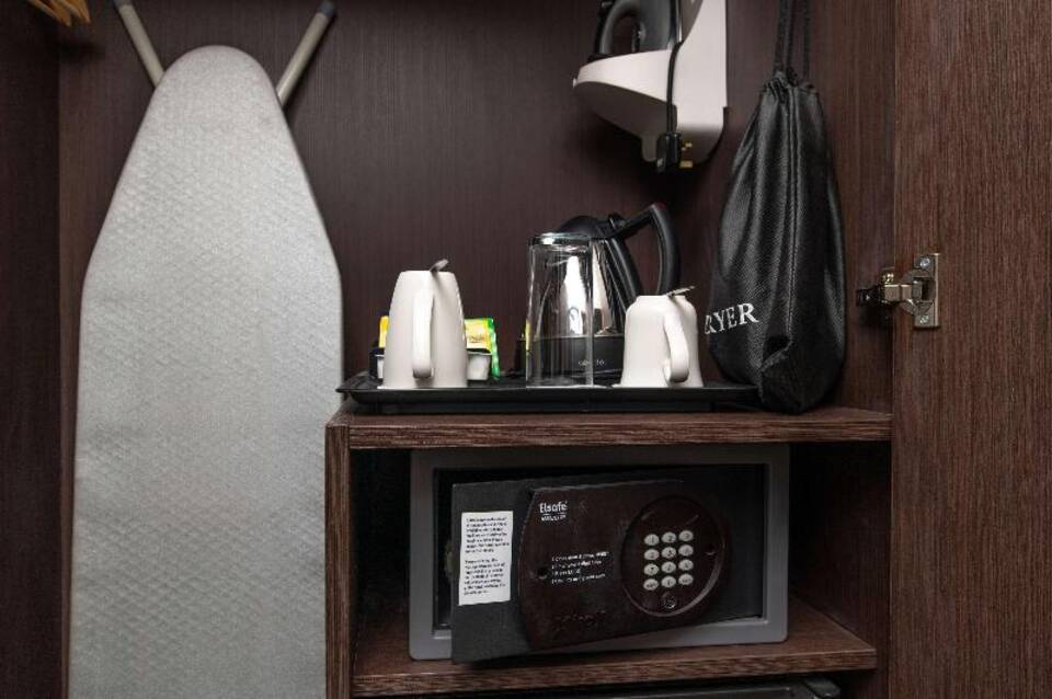 Hilton Gatwick Airport 4