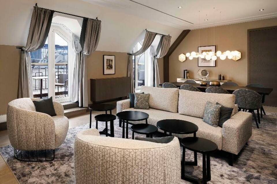 Hilton Vienna Plaza 4